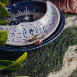 Bague Serpent en Grenat