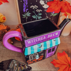 Théière « Witches' Brew Tea Room » – L'Heure du Thé Enchantée