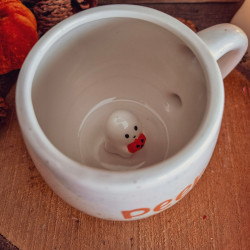 Mug « Peekaboo Ghost » – Le Petit Fantôme Caché
