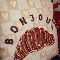 Coussin Croissant en Velours