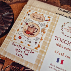 Torchon « Recette Pumpkin Spice Tea » – Caro From Woodland