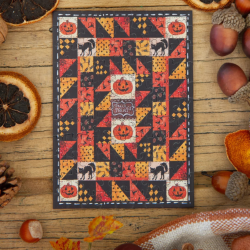 Mini puzzle « Patchwork d’Halloween » – Caro From Woodland